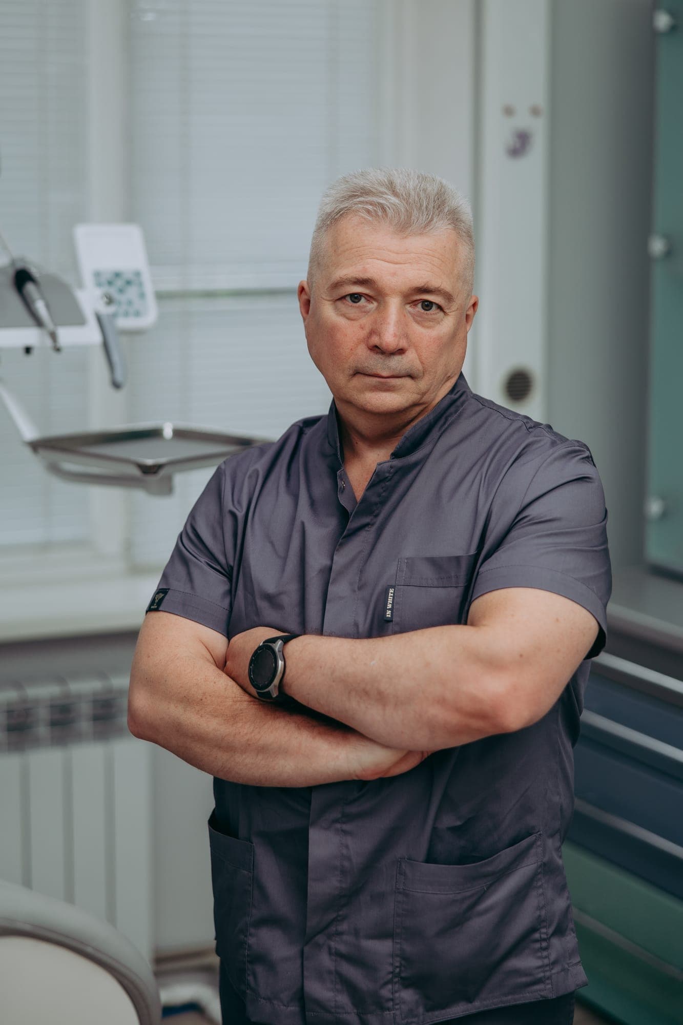 Приходько Олег Васильович, стоматолог-хірург і ортопед, у кабінеті Dental Space